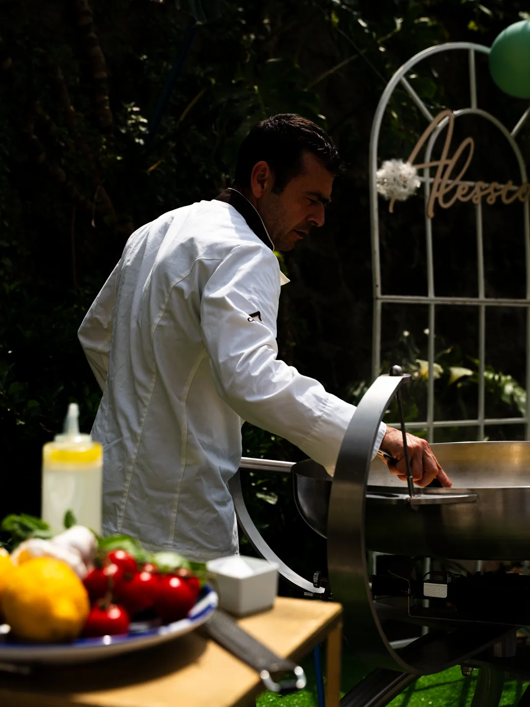 Catering live in giardino per una festa privata
