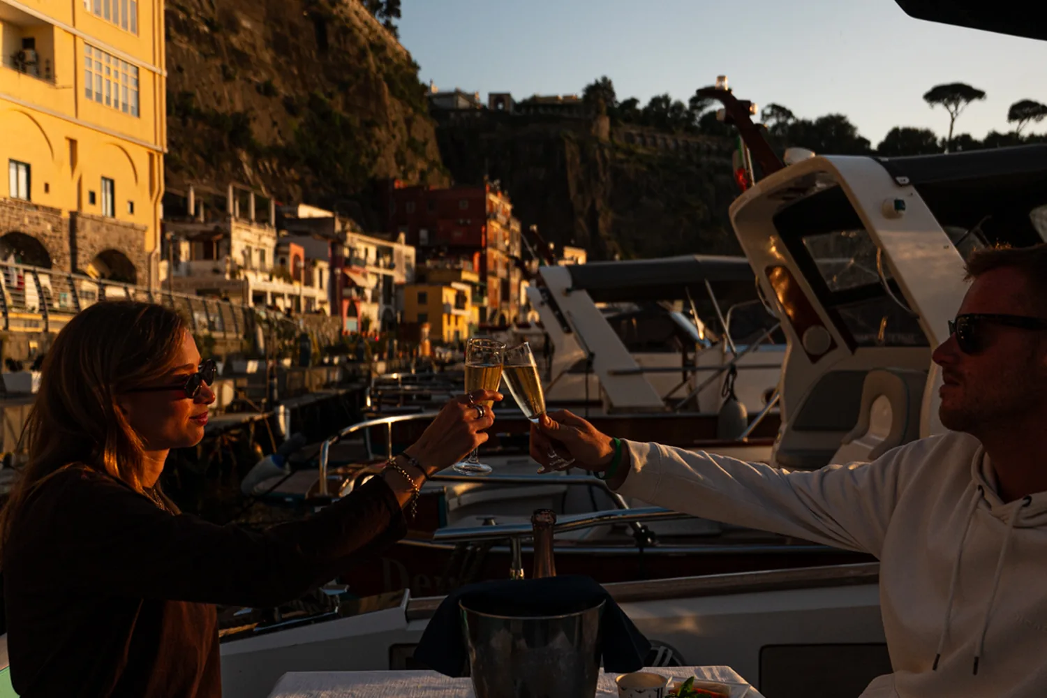 Aperitivo di nozze in terrazza vista Golfo di Napoli
