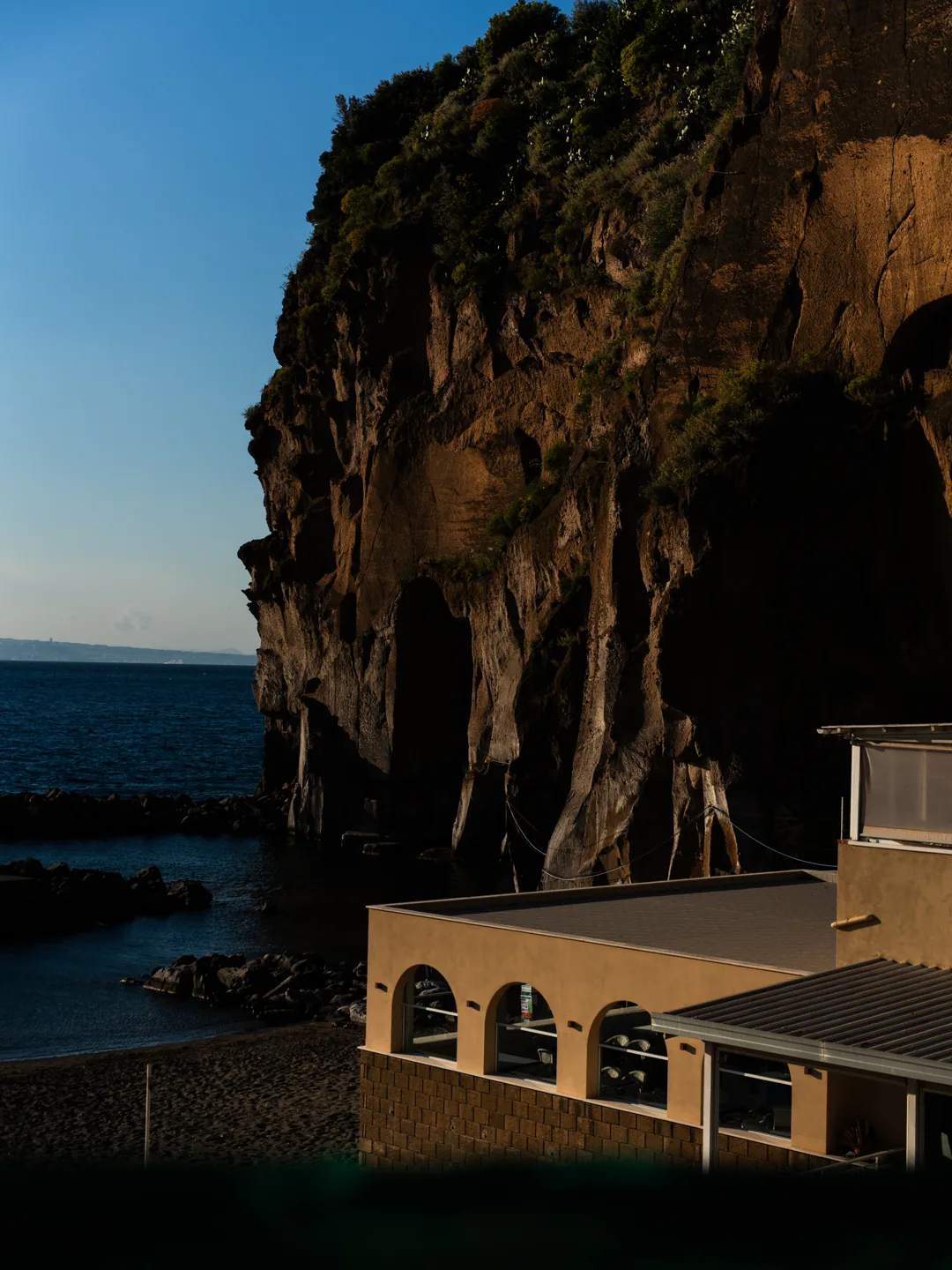 La location Marea sul porto di Piano di Sorrento