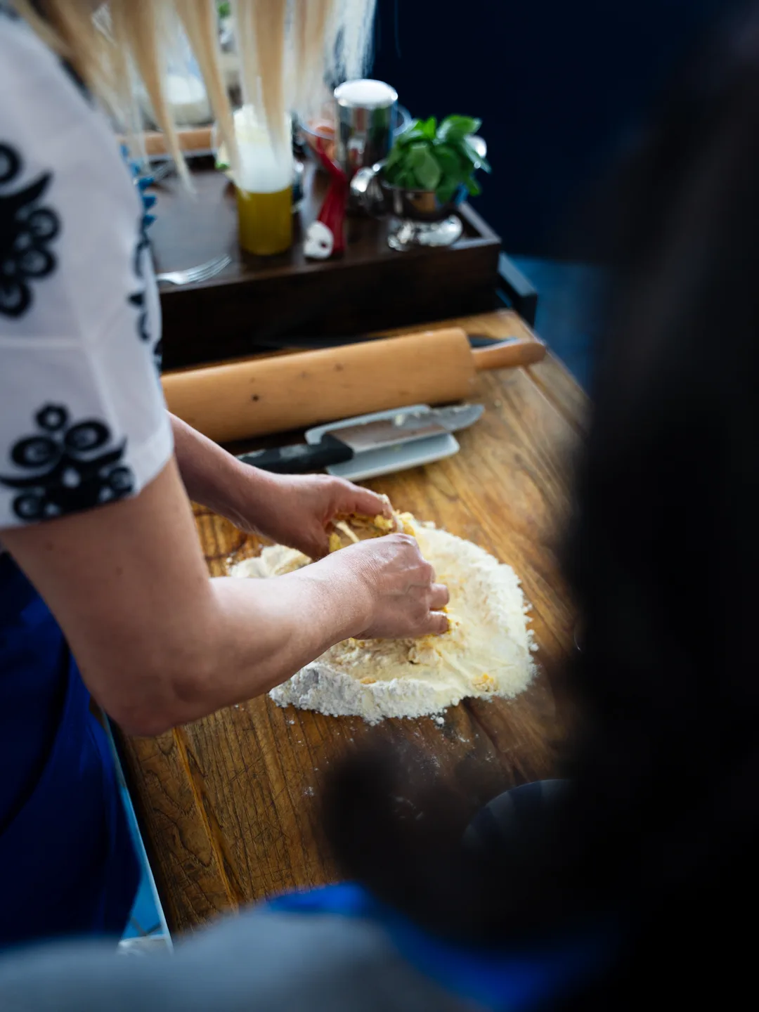 Dettaglio dell'impasto lavorato per la pasta fresca